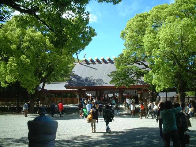 熱田神宮本宮